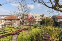 Terreno Com Habitação Para Recuperar - Centro De Valongo