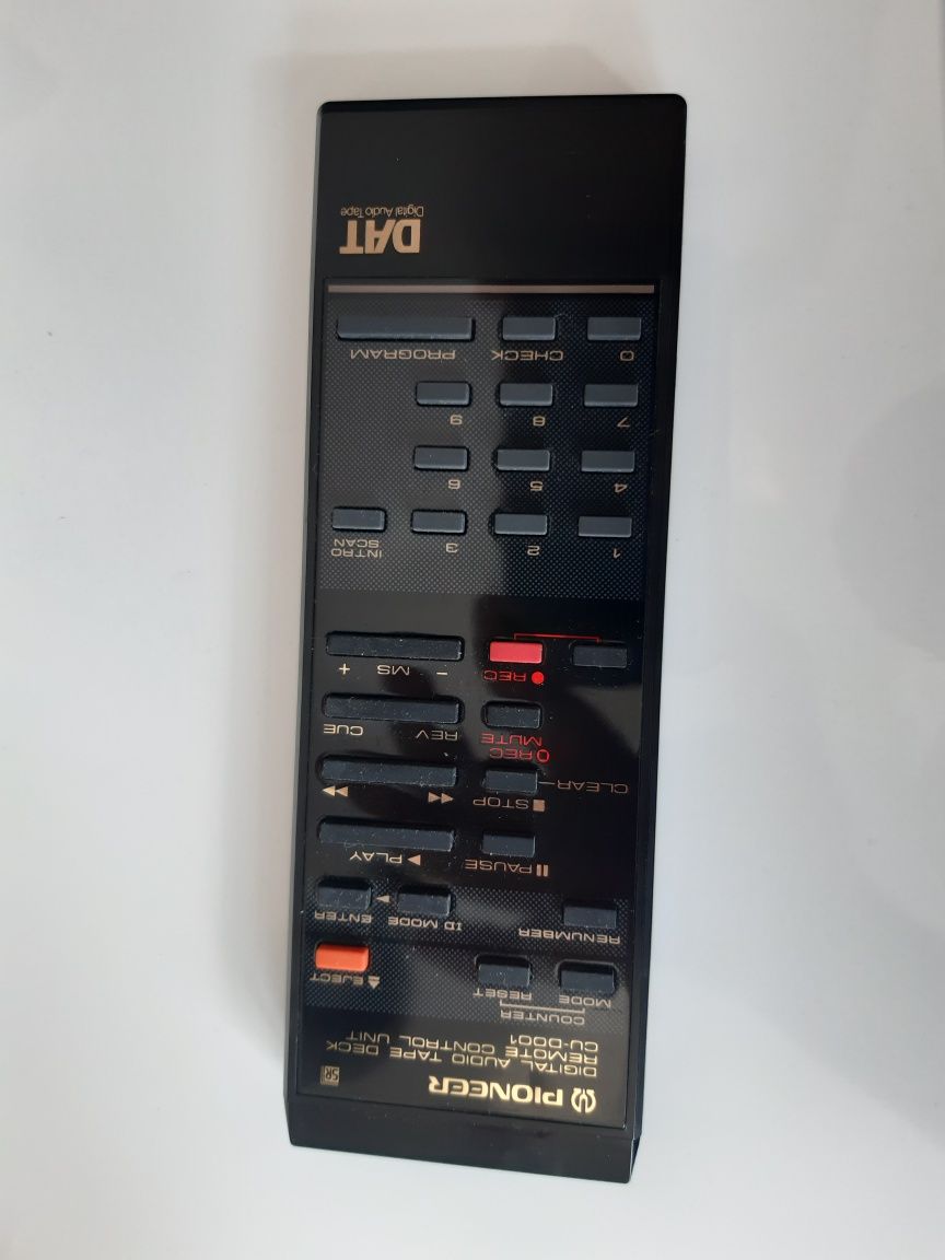 Pioneer DAT D1000 pilot okazja ORYGINAŁ jak nowy