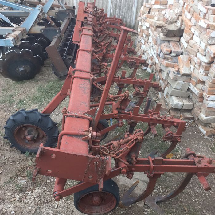 Продаю  КРН у відмінному  стані  дліна  6м