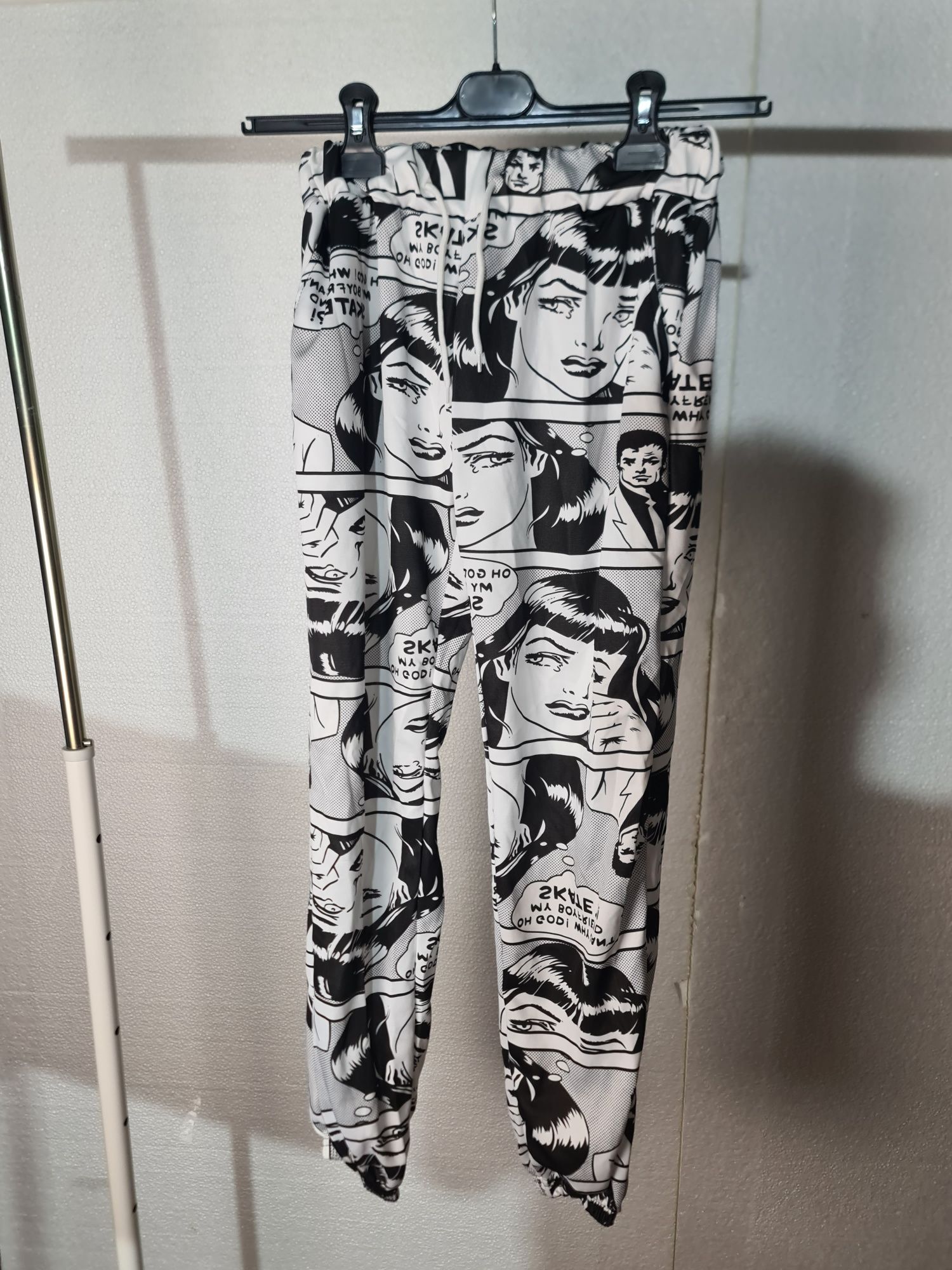 Calças de treino TRASHER Joggers - novas