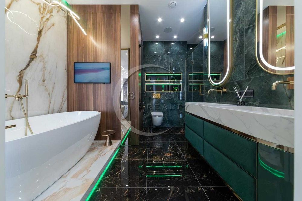 Продаж ексклюзивного дизайнерського пентхаусу в ЖК Park Avenue VIP.