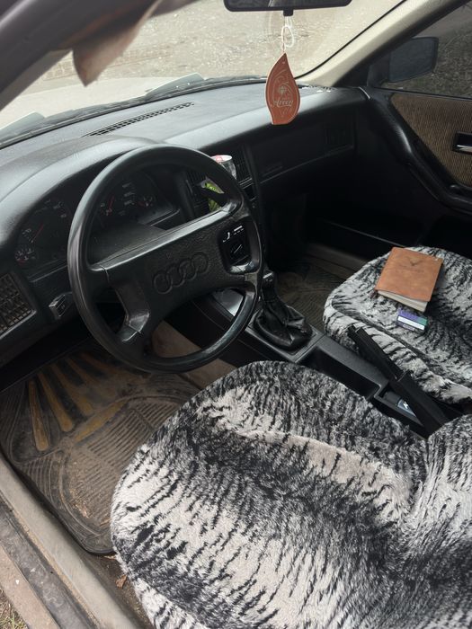 Продам AUDI 80 2.0 бензин