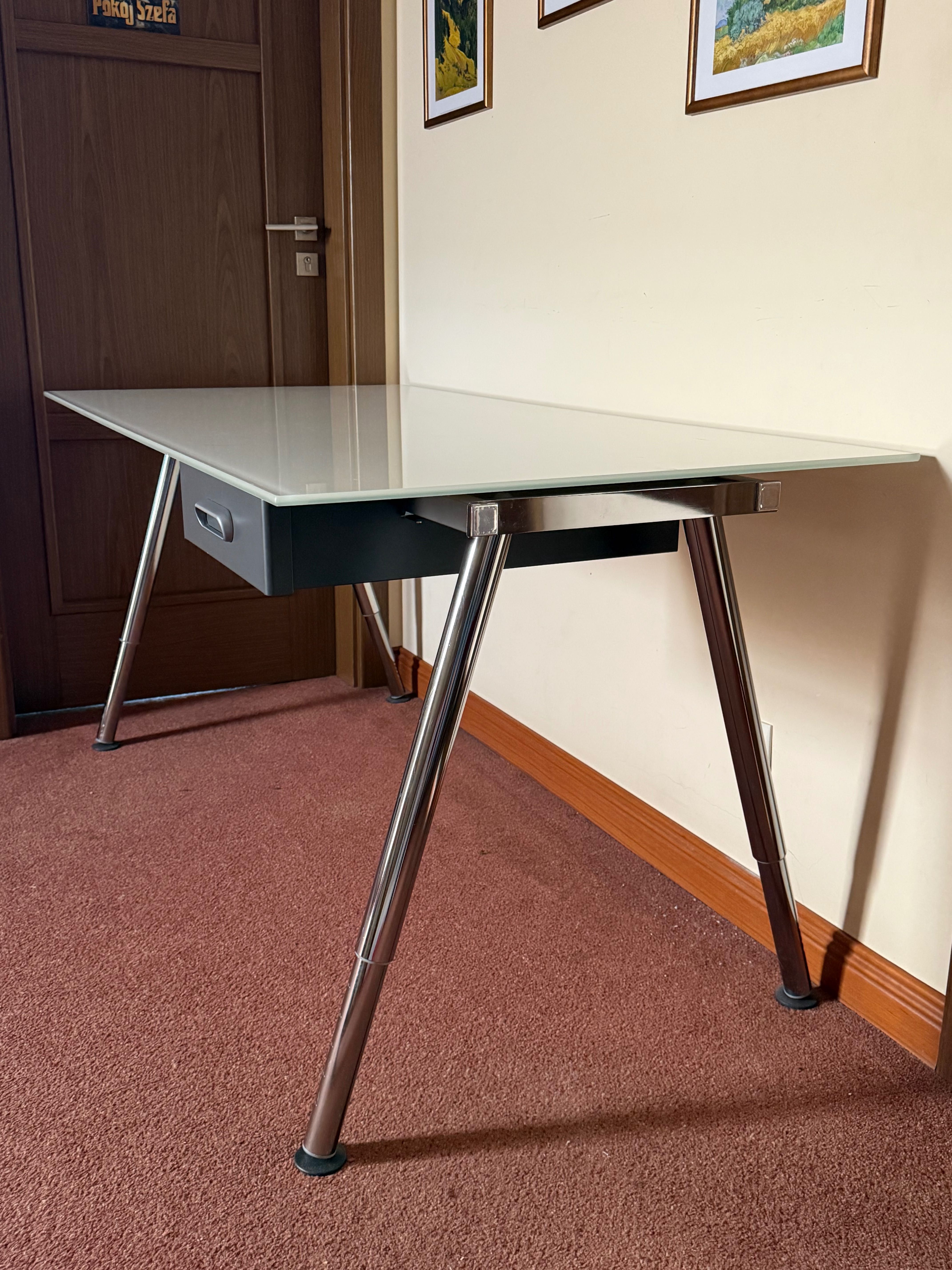 Biurko: białe szkło 160/80/1 cm, regulowana wysokość - IKEA