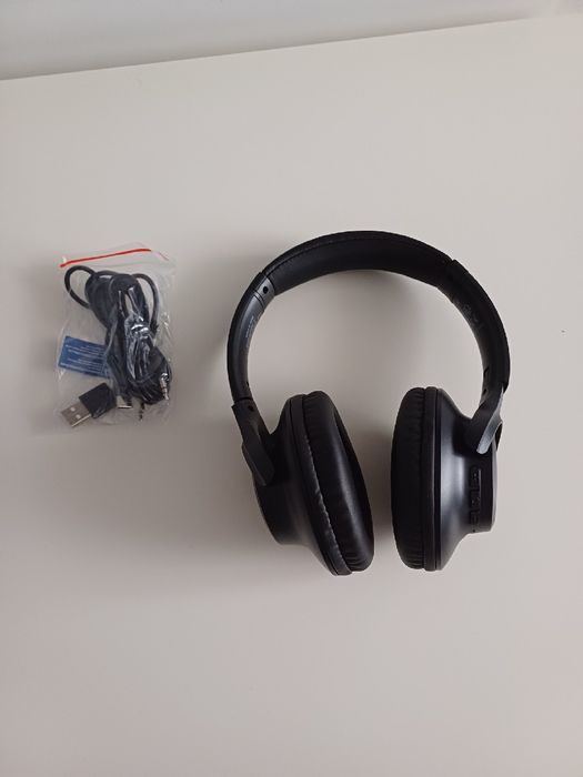 Słuchawki Bezprzewodowe Nauszne Bluetooth Czarne KVIDIO WH201A