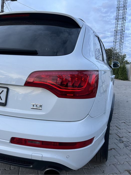 Ліхтар, фара, стоп  ЛІВИЙ Audi Q7 4L (10-15р) Led оптика АМЕРИКА