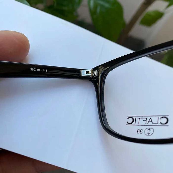 Новая оправа мужская CLAFTIC