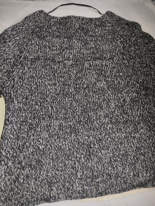 Sweter Atmosphere z serduszkiem