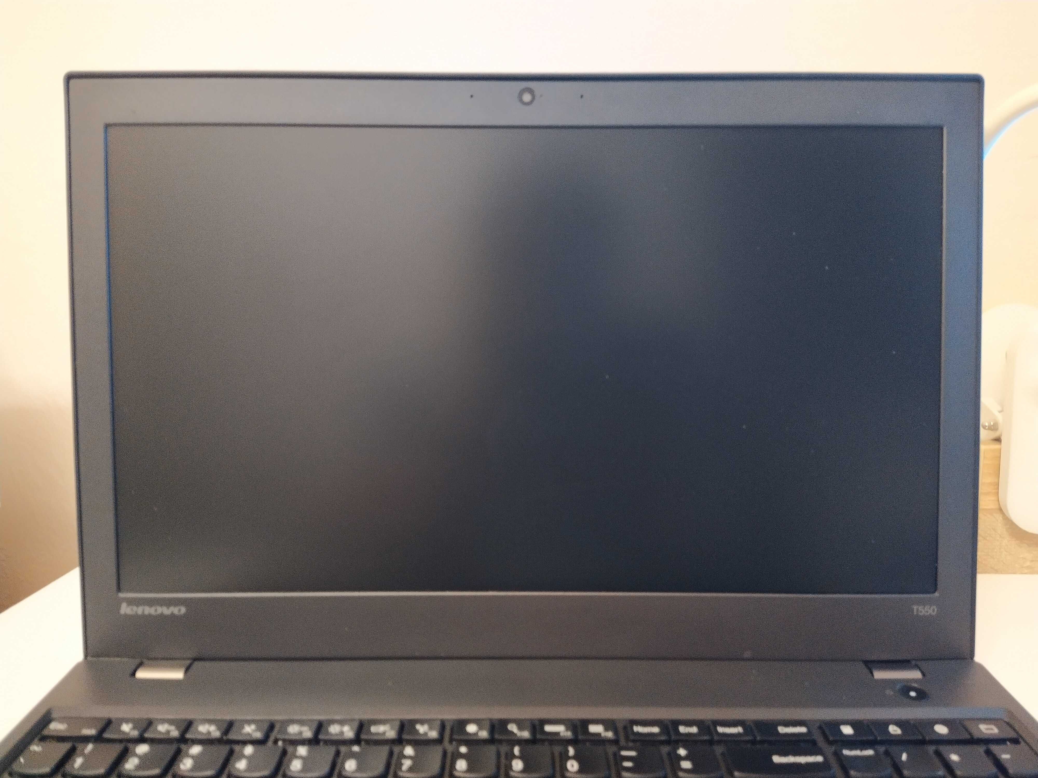 Lenovo ThinkPad T550/i5-5300U 2.3 GHz/8GB RAM/240GB SSD/15.6" TN