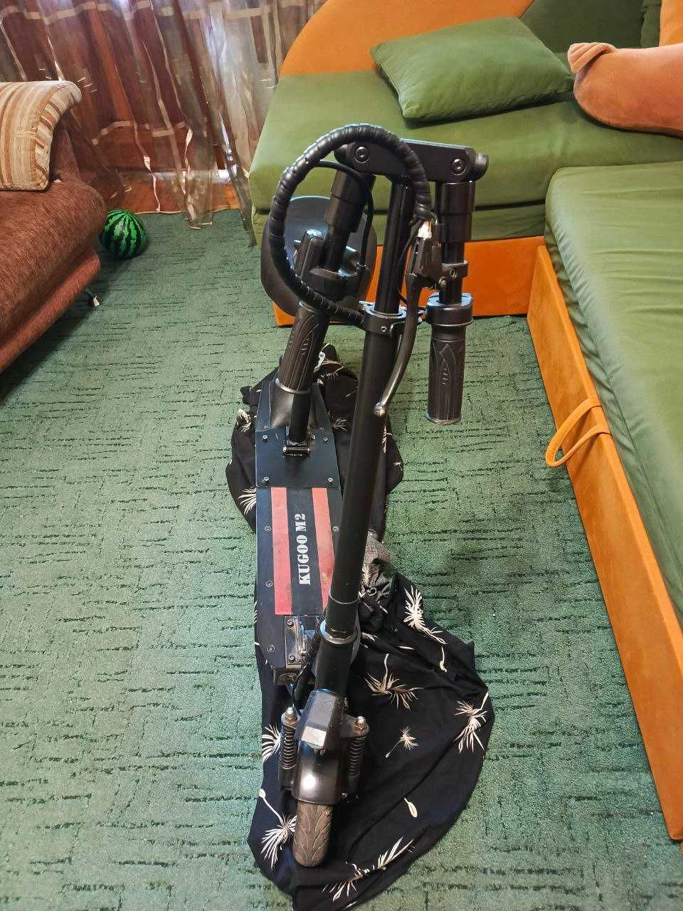 Електосамокат Kugoo m 2