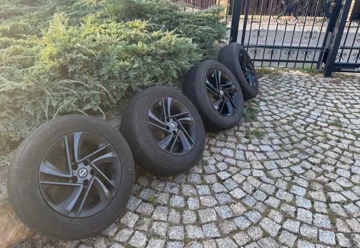 NISSAN Qashqai koła zimowe 215/65/17 ORYGINALNE 7mm Renault Kadjar
