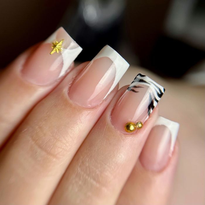 Manicure hybrydowy Przedłużanie paznokci Kraków Centrum