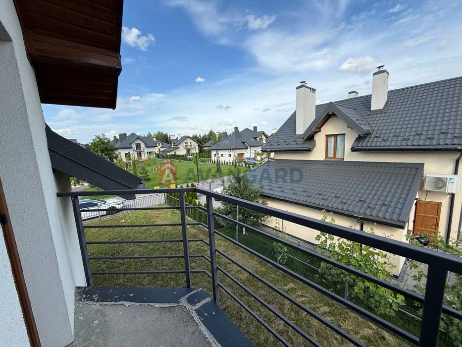 Продаж будинок 165 м2 в КМ' PRAUD HILLS' біля Львова! Бірки
