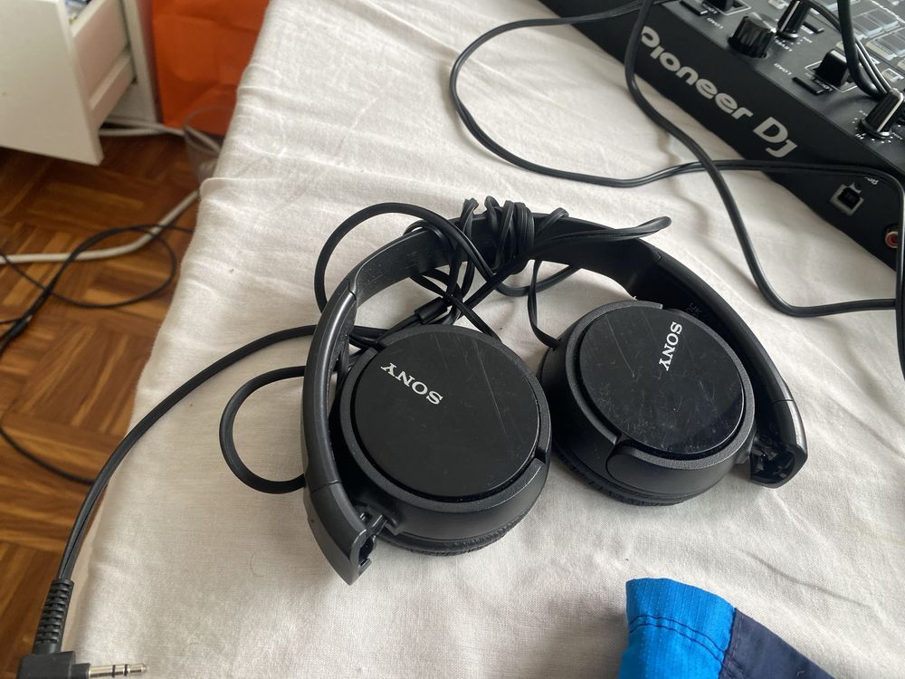 Controladora Pioneer DDJ-REV1