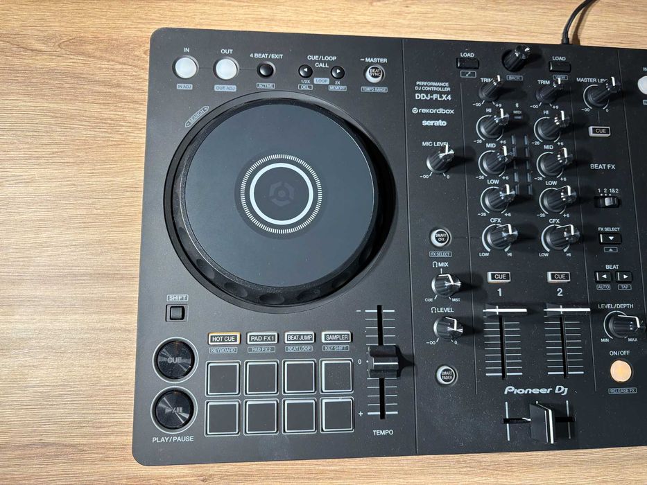 Pioneer DDJ FLX4