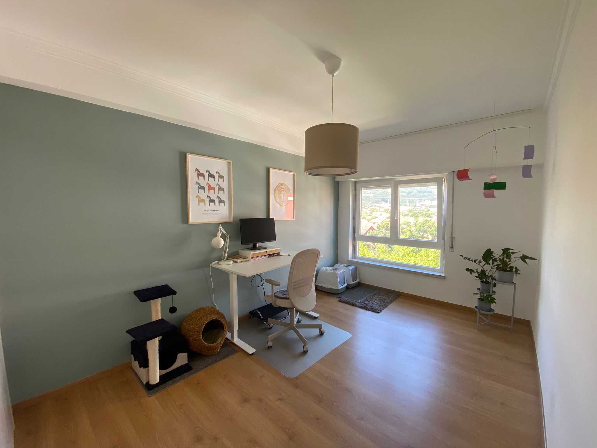Apartamento T2+1 Loures (Remodelado, 100% equipado)