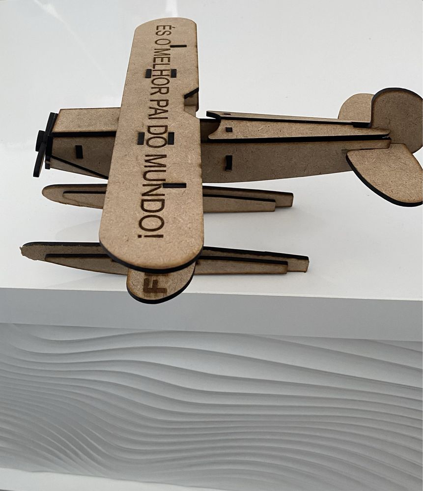 Aviao em madeira mdf