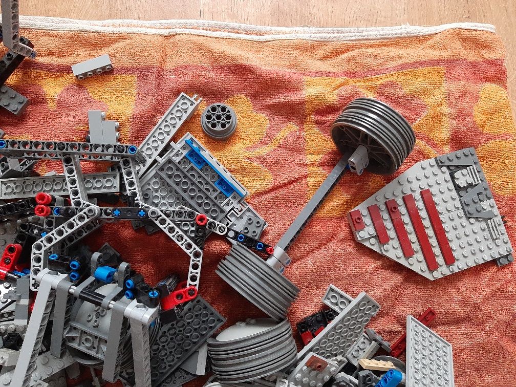 LEGO elementy Star Wars, szare klocki