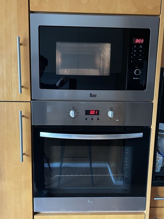 Forno e Micro-ondas de encastrar TEKA