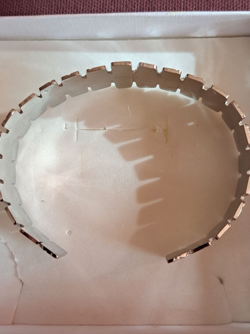 Pulseira nova em aço