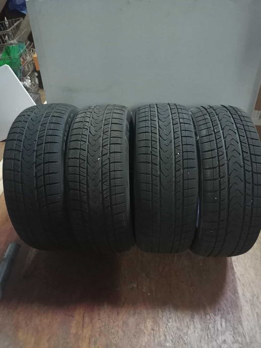 Opony zimowe  255/50R19  107V FIREMAX FM 808 komplet 4 szt.