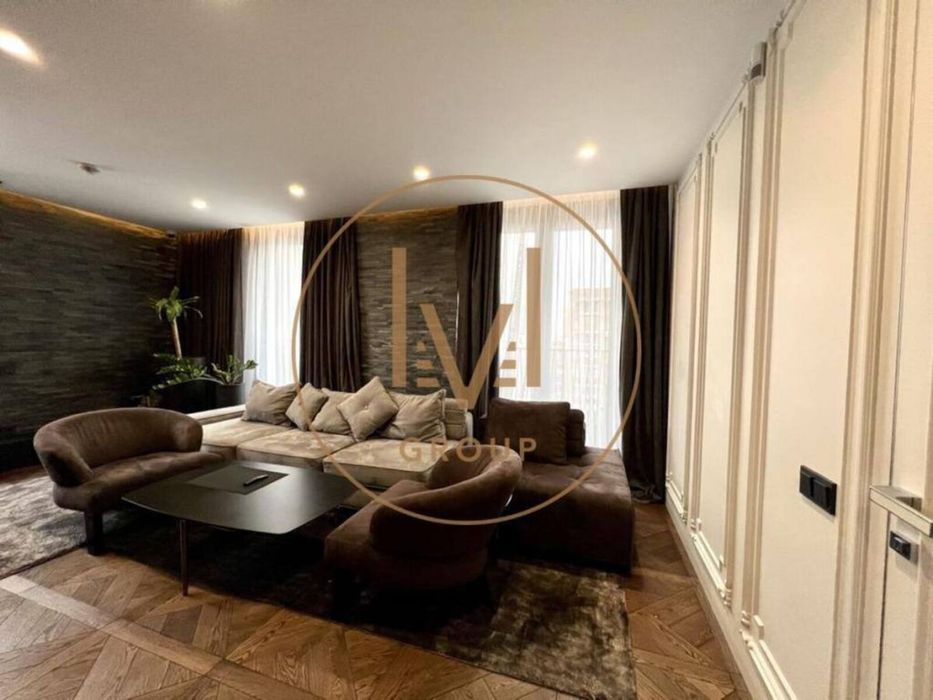 ЖК New York 2х кім. квартира у центрі міста з терасою.