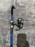 Cana de pesca com carreto