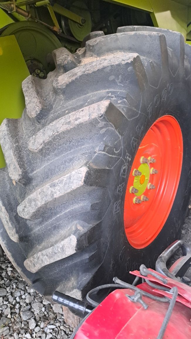 Koła opony  23.1 -R30 -620/75r30  Claas Mega Dominator