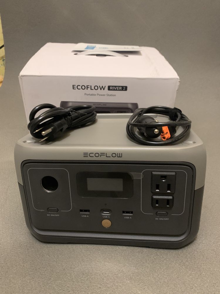 Ecoflow River 2 USA 110v 256wh 300w ( boost 600w).