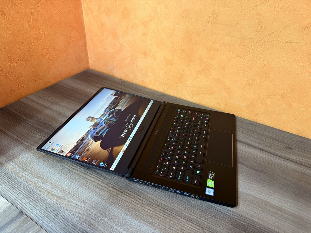 Ігровий ноутбук MSI Stealth (Core i7/RTX2070/16GB/512SSD/IPS 144hz)