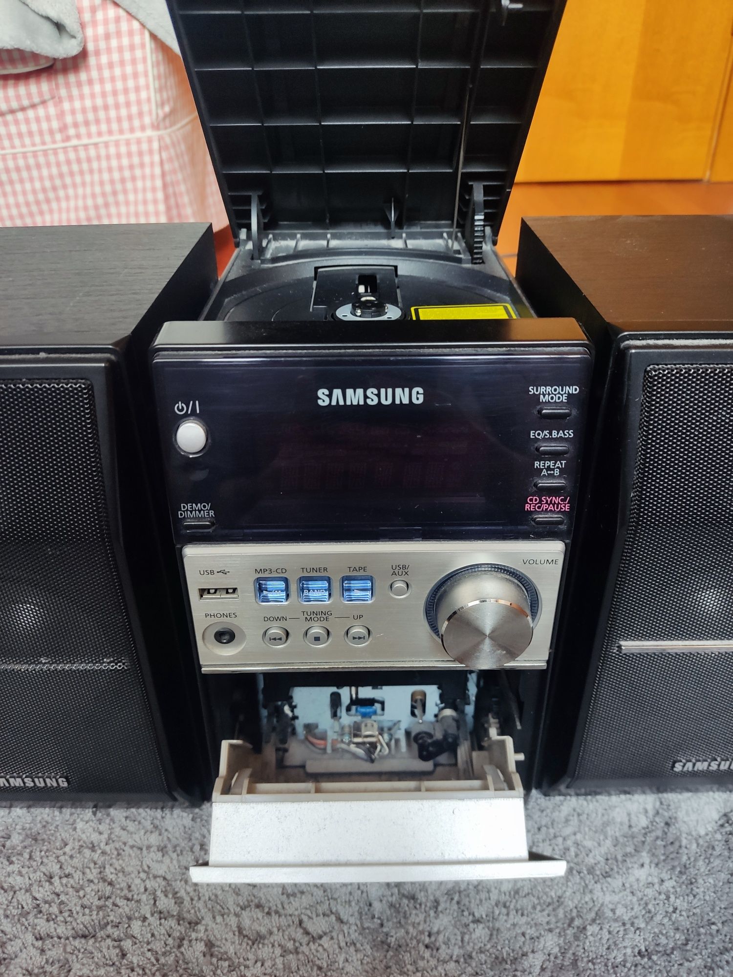 Wieża Samsung MM-T6 2x 20W