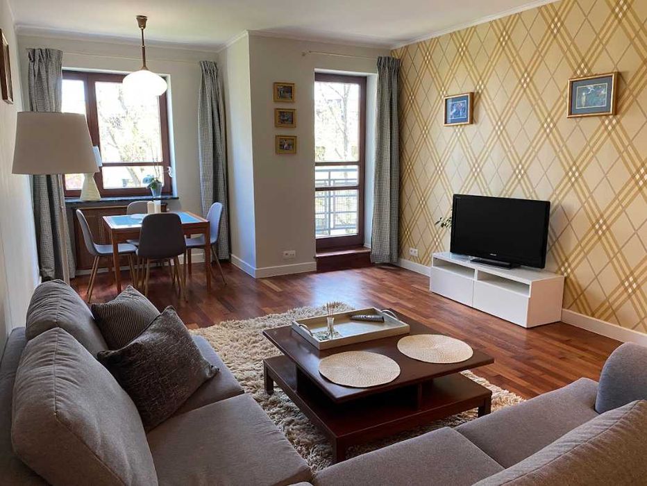 Klimatyczne mieszkanie na Saskiej Kępie – ul. Zwycięzców,