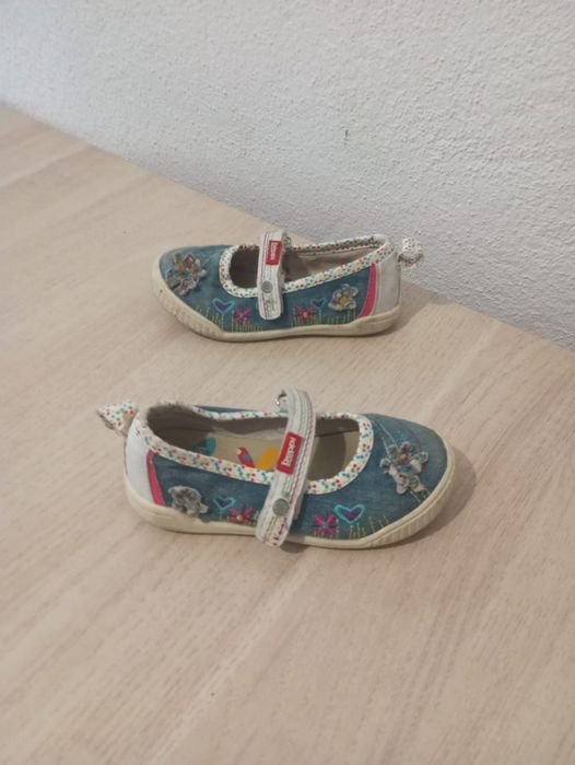 Sapatos / Sandálias Beppi Tamanho 26