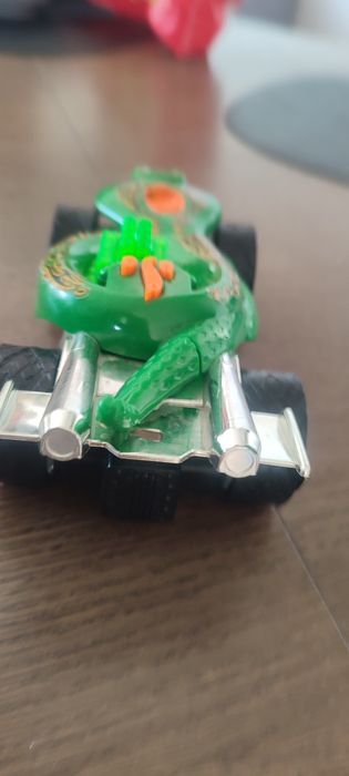 Samochód wąż Hot Wheels