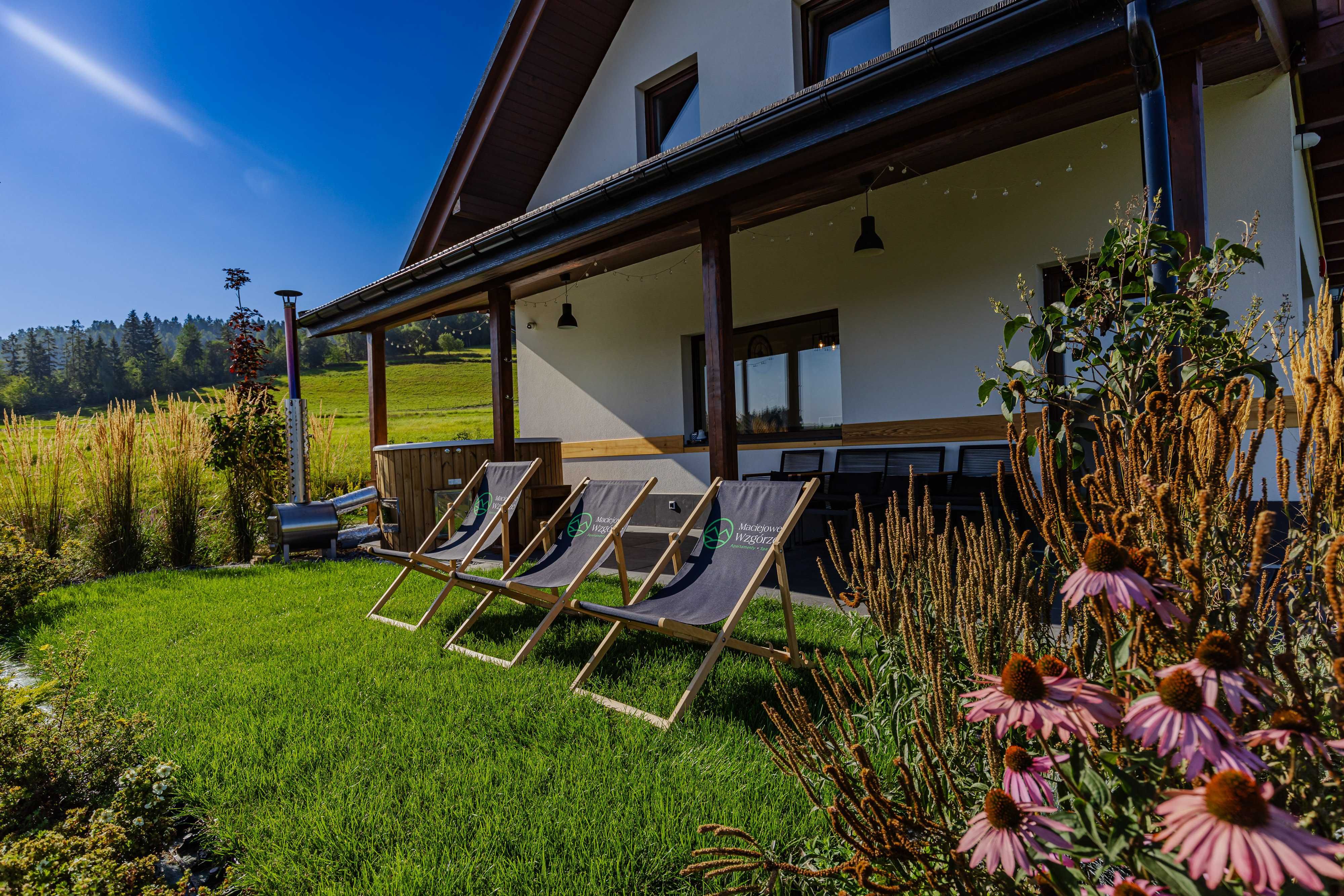 Domek z Jacuzzi, Sauną, Balią! Wolne terminy tylko w sierpniu.