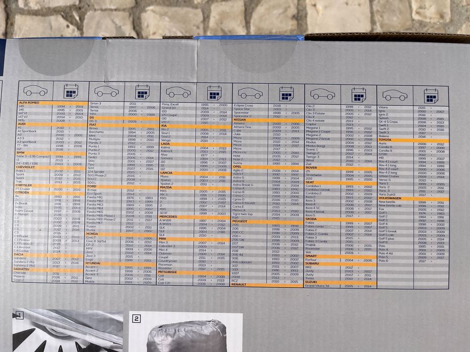 Capa NORAUTO (Uso Exterior) M, estado NOVO