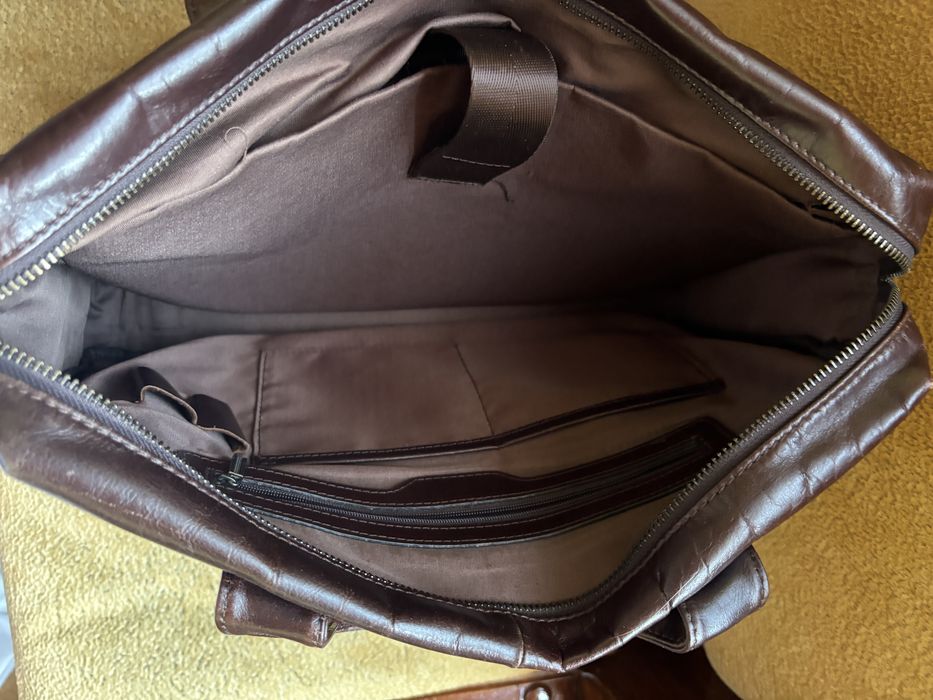 Портфель кожаный