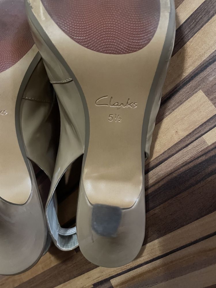 Туфли Clarks