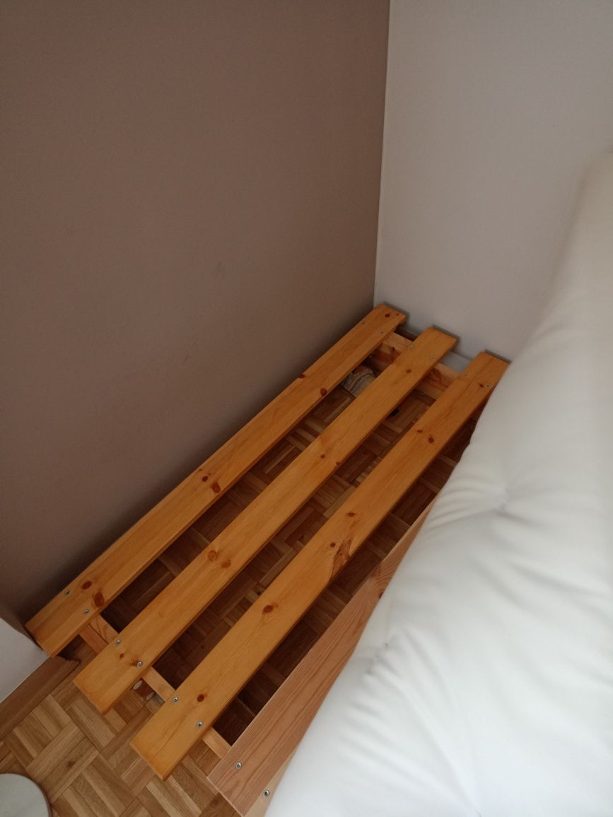 Futon 120x200 + stelaż drewniany