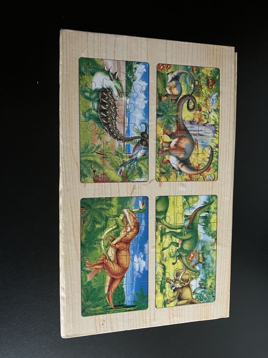 Caixa puzzles motivo dinossauros