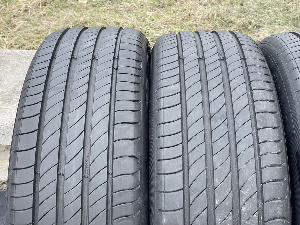 4x Шини Michelin 205/55R19