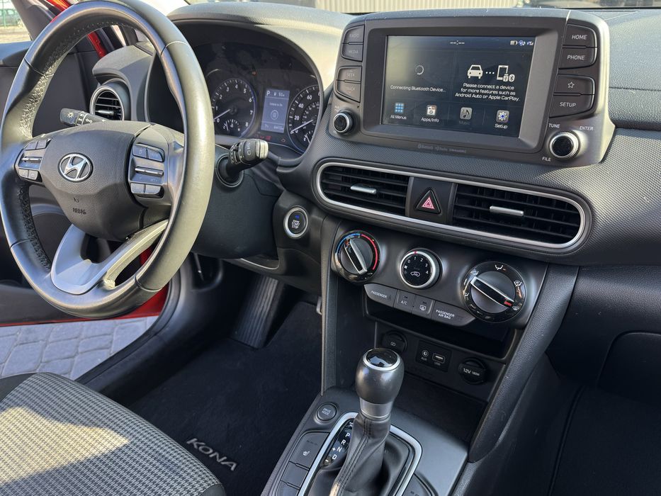 Продам Hyundai Kona 2.0 SEL