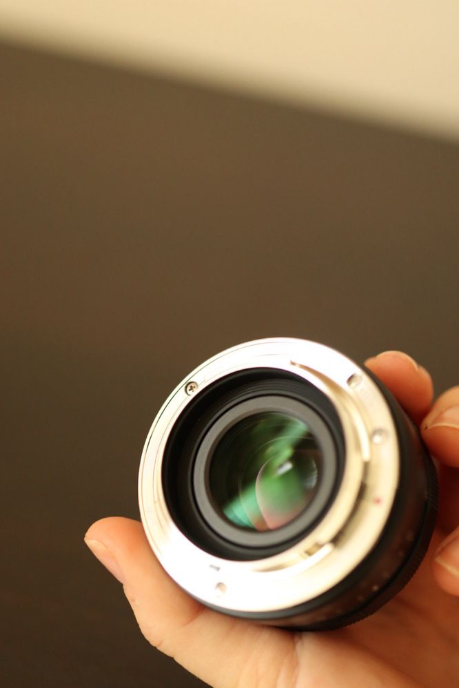 Об’єктив MEIKE 35mm F/1.7 MC для Canon EF-M (EOS-M)