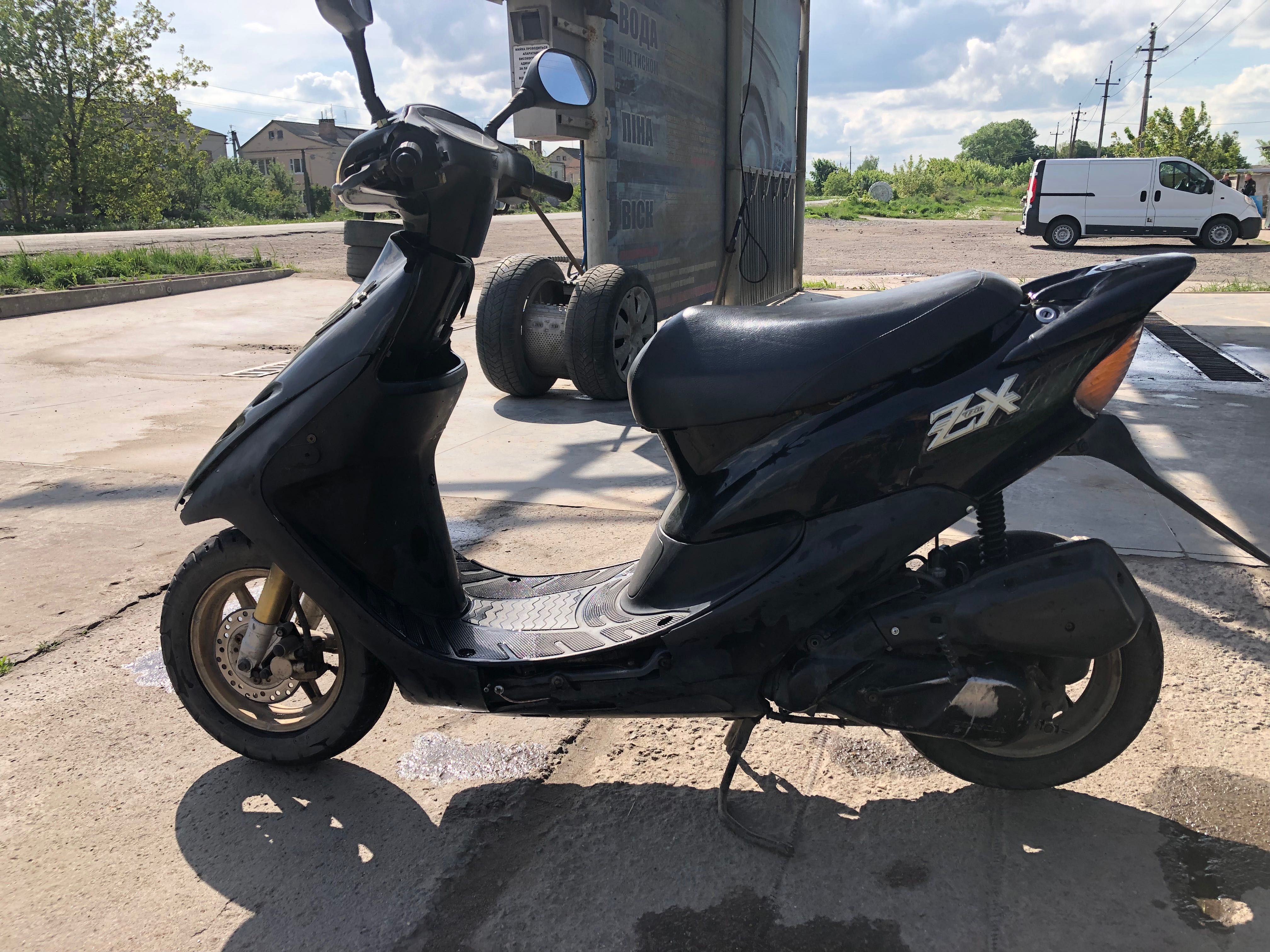 Honda dio af 35ZX