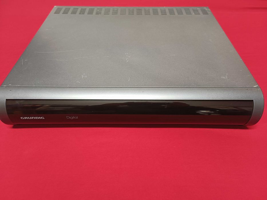 Magnetowid VHS Grundig VS 930 VPT