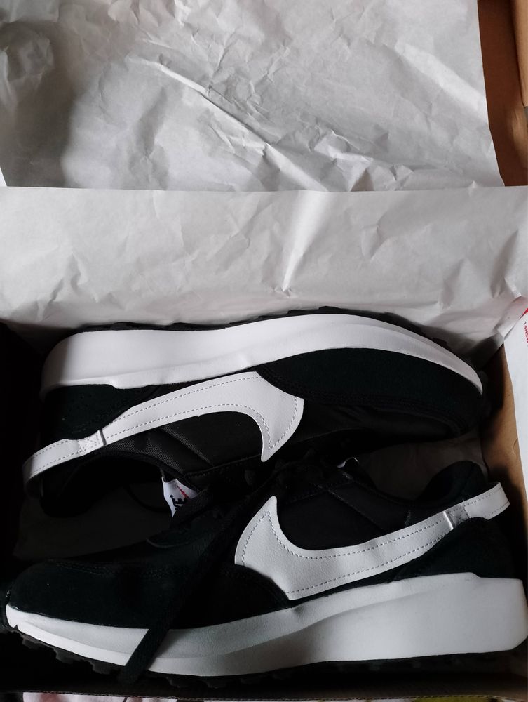 Buty Nike Waffle Debut