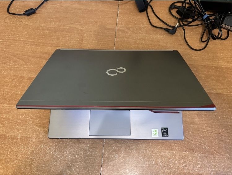 Ноутбук Fujitsu LifeBook E734 core i5 4gen