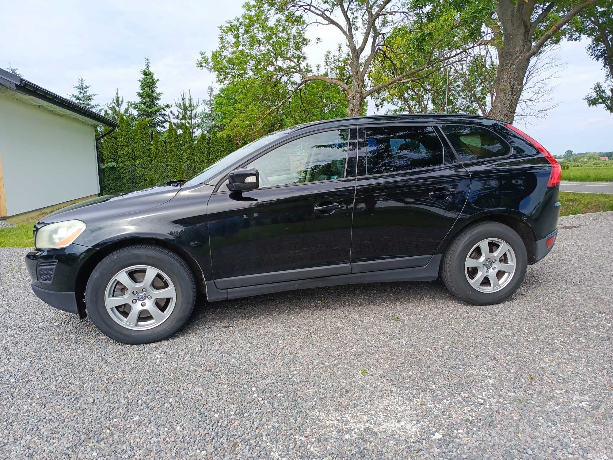 Volvo xc60 3.2b 2011r
