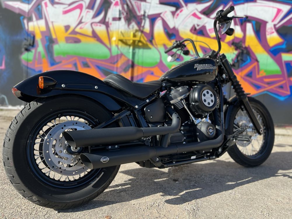 Harley-Davidson FXBB Street Bob - Idealny stan 3.500 km przebiegu