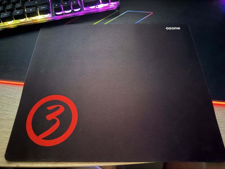 Vendo teclado gaming, rato gaming e tapete gaming