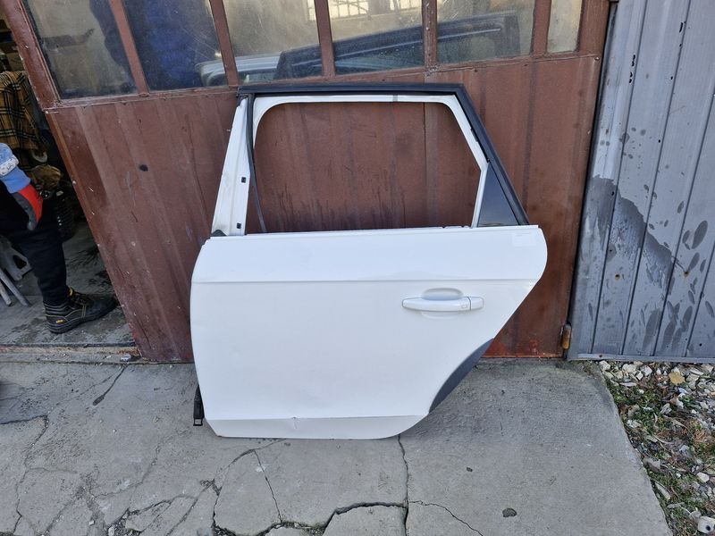 AUDI A4 B8 AVANT KOMBI DRZWI LEWY TYŁ TYLNE